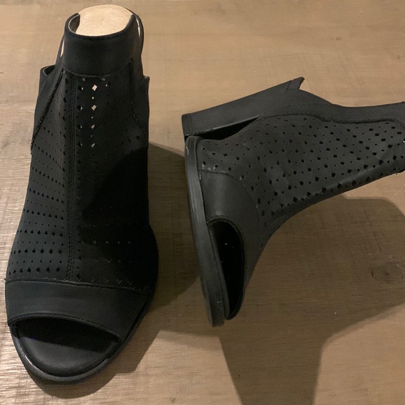 Restricted Shoes - Block Heels